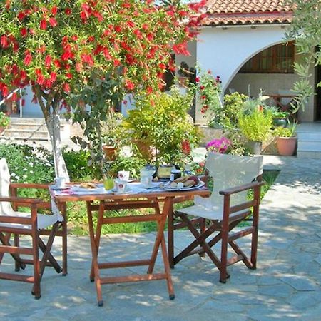 Irini Studios Alykes  Luaran gambar