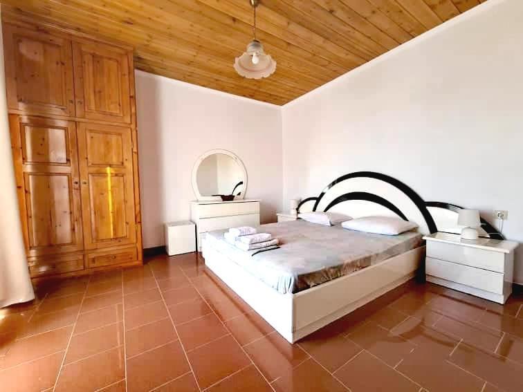 Irini Studios Alykes  Luaran gambar