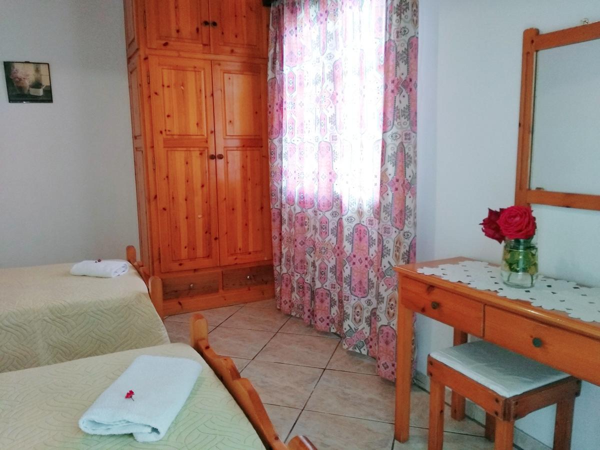 Irini Studios Alykes  Luaran gambar